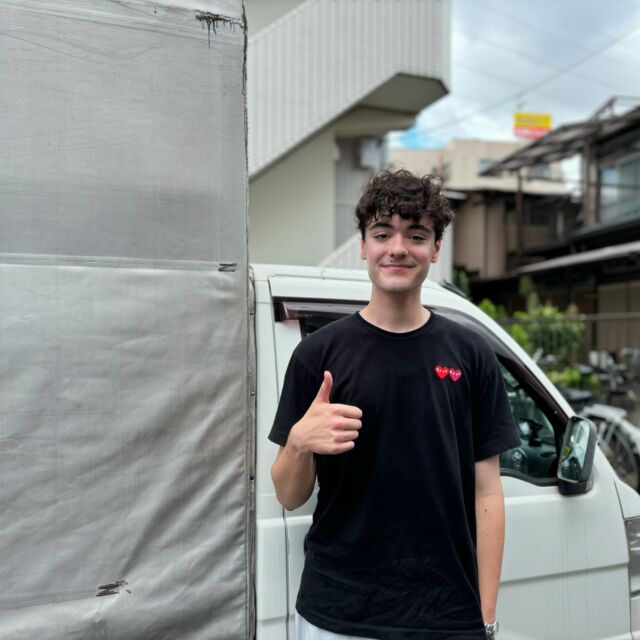 The entire service was fantastic! We got it done so quickly and he was really nice to talk with as well! Will be letting all my friends know if they need to move to use him! 

#customerreviews 
#apartmentremoval #englishspeakingmovers #furnituredelivery
#tokyosayonarasale 
#movingcompany